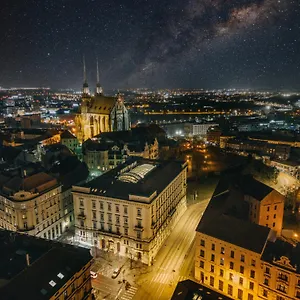 فندق Grand Palace, برنو